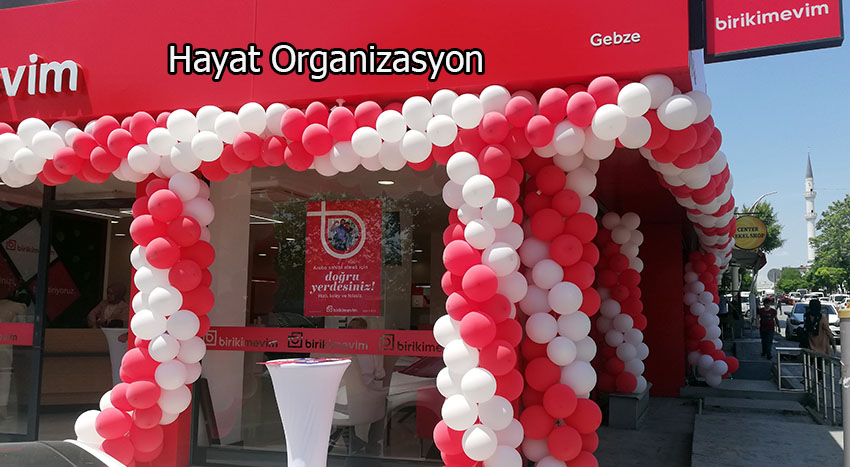 balon süsleme kırmızı beyaz açılış organizasyon